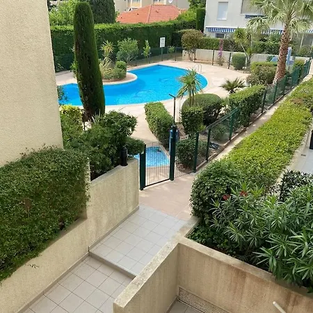 T2 Lumineux 4 Pers, Pisc,plag 2min, Park Priv,wifi Apartment